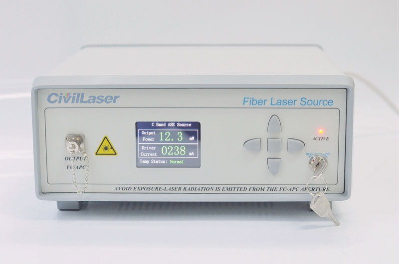 Single-mode Fiber 광원 100mW C+L Band ASE Broadband Light Source 벤치탑 ASE-CL-100-SM-S6